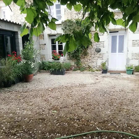 Les Lilas Bed & Breakfast